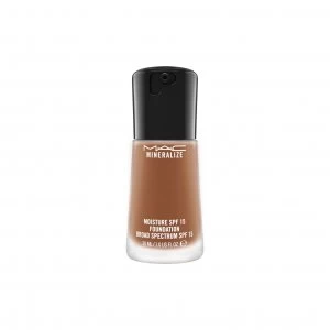Image of MAC Mineralize Moisture SPF15 Foundation Nc50