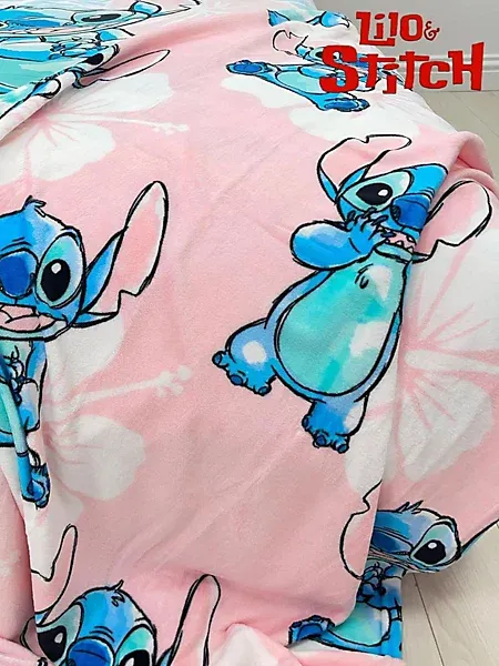 Image of Lilo and Stitch Floral Garden Fleece Blanket Pink