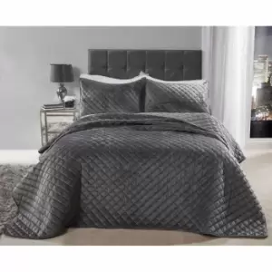 Image of Emma Barclay Regent Bedspread With 2 Matching Pillow Shams Silver