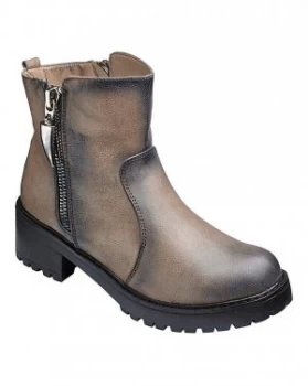 Image of London Rebel Ankle Boots D Fit