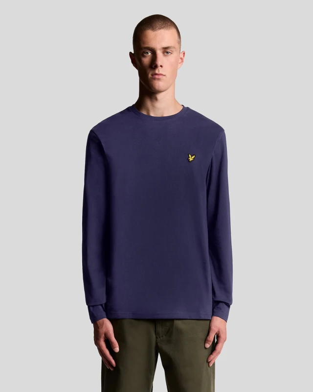 Image of Lyle & Scott Plain Longsleeved T-Shirt Navy M