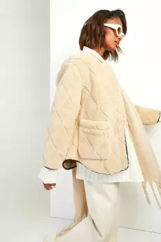Image of Onion Quilt Faux Fur Teddy Jacket