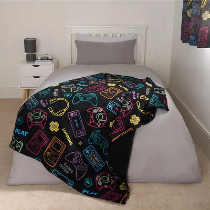 Image of OHS OHS Gaming Sherpa Throw Over Bed Blanket Fleece Supersoft Plush Kids Chair Sofa Warm in Black One Size Unisex 5027434192472