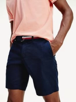 Image of Tommy Hilfiger Brooklyn Twill Shorts With Belt - Navy