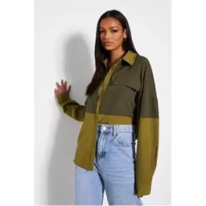 Image of I Saw It First Woven Contrast Pocket Front Shirt - Green