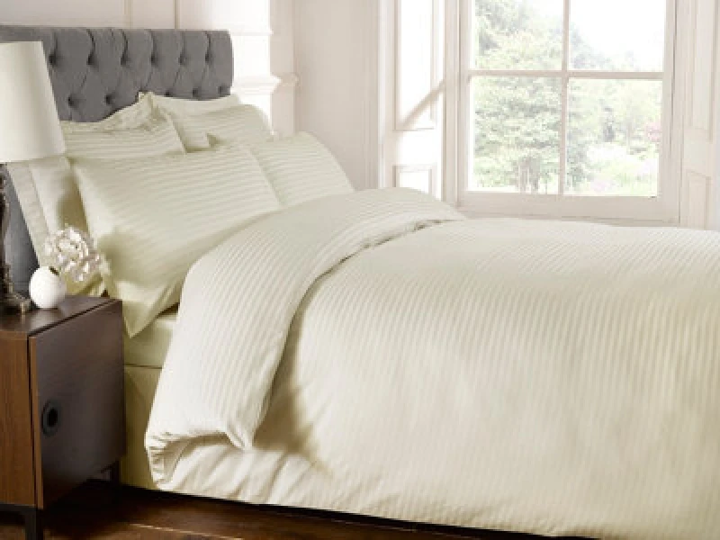 Image of Rapport Home 250 Thread Count Flat Sheet in Cream Size: Single Cream Unisex Single