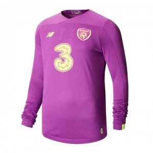 Image of New Balance Ireland Home Goalkeeper Shirt 2020 - Purple/Yellow