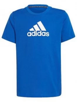 Image of adidas Junior Boys Badge of Sport Shirt Sleeve T-Shirt - Blue/White, Size 7-8 Years