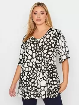 Image of Yours Pebble Print Top - Black/White, Size 18, Women