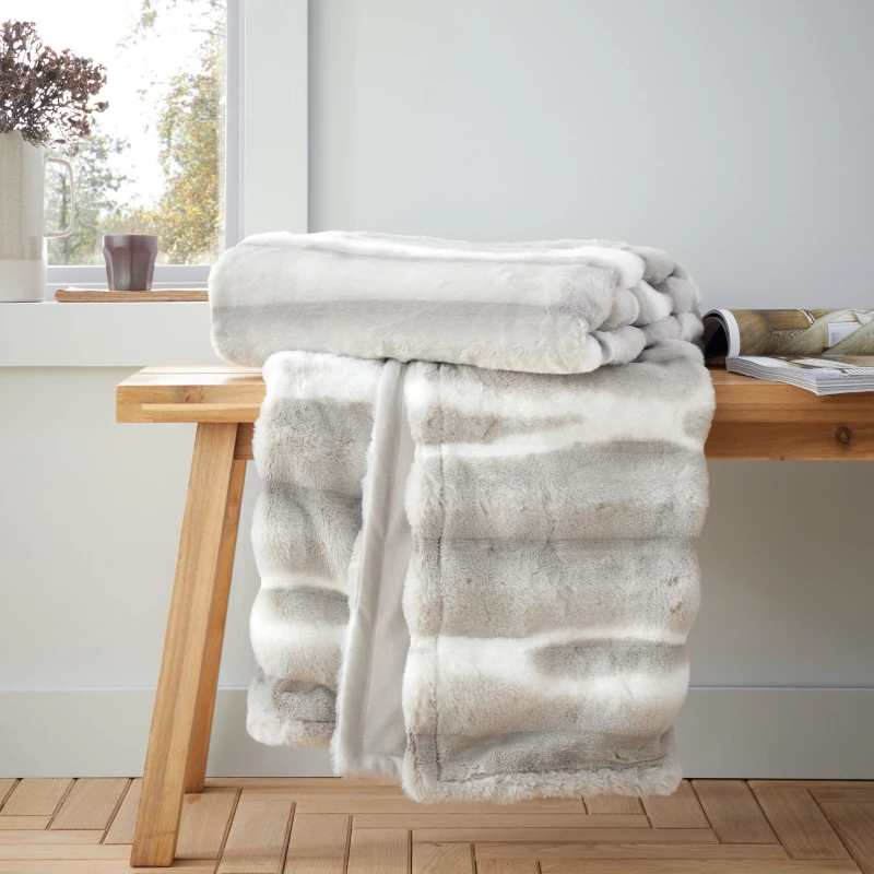 Image of Catherine Lansfield Flint Cosy Faux Fur Blanket Throw Throws 130x170cm Silver 42633611001
