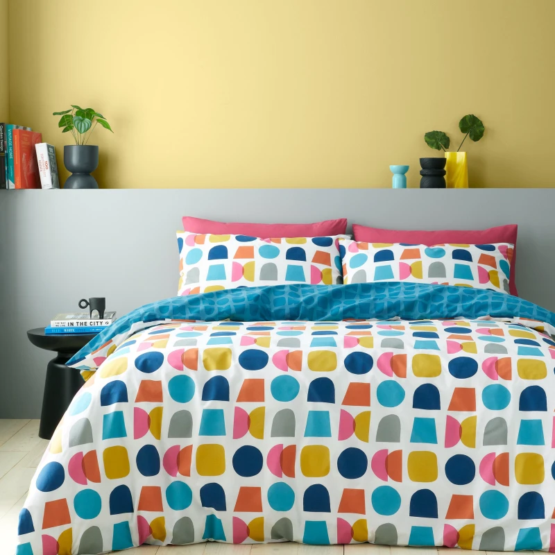 Image of Catherine Lansfield Connect Geo Reversible Duvet Cover Set Teal Teal unisex King