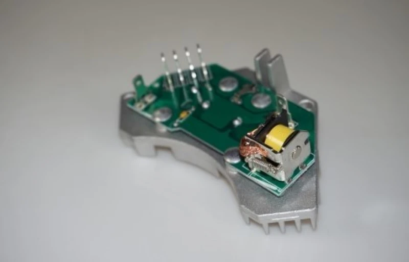 Image of LTD LTD-698032 Regulator, passenger compartment fan Regulator,passenger compartment fan (4394)