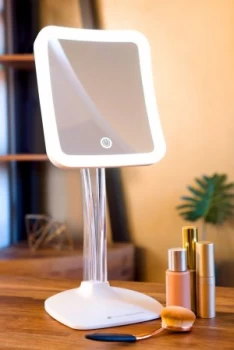 Image of Rio Elegance 7X Magnification Illuminated Beauty Mirror