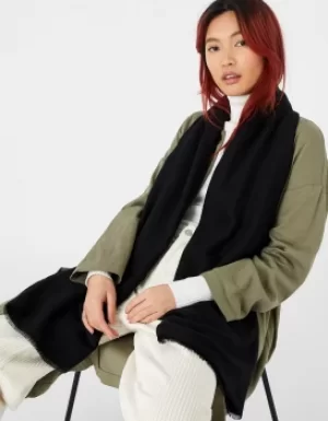 Image of Accessorize Womens Black Lightweight Take Me Everywhere Scarf, Size: 180x100cm