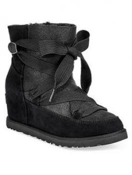 Image of Ugg Classic Premium Femme Lace-Up Hidden Wedge Ankle Boots - Black