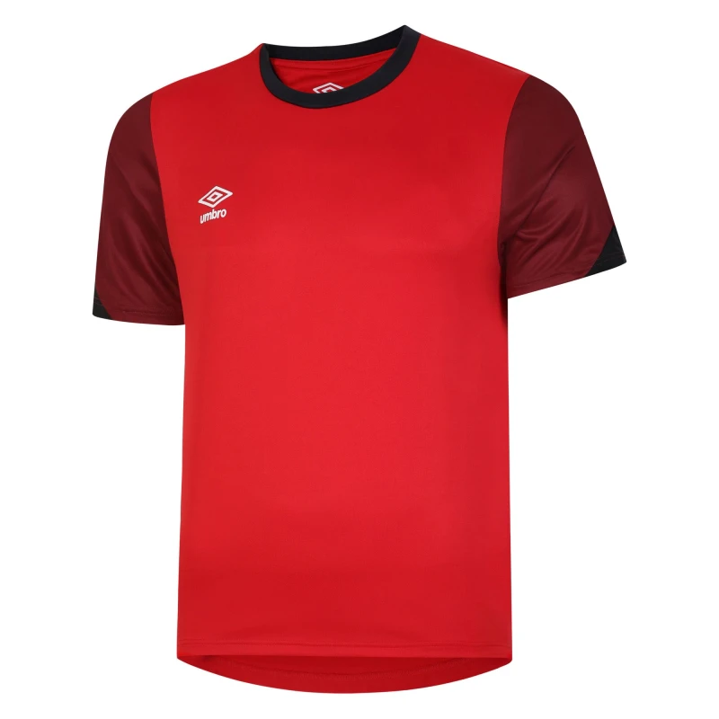 Image of Umbro Total Training Jersey in Crimson Size: 11-12 Years Crimson Unisex 11-12 Years