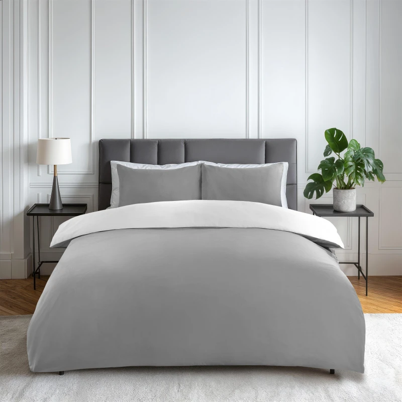 Image of Emma Barclay Duvet Set Reversible Non Iron Soft Touch Lyla Grey/White unisex Single