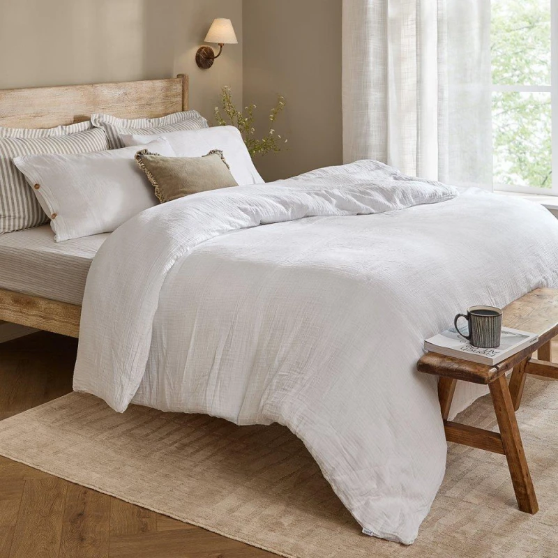 Image of Lark Cotton Muslin Duvet Cover Set White / Single