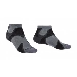 Image of Bridgedale TRAIL SPORT Ultra Light T2 Merino Cool Comfort Mens - Medium Gunmetal / Black