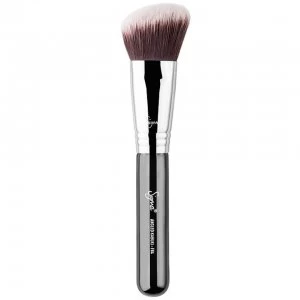 Image of Sigma F84 Angled Kabuki Brush