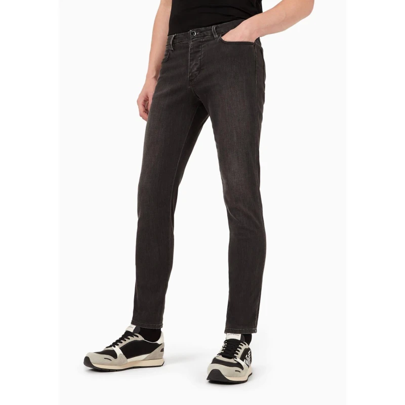 Image of Emporio Armani J11 Skinny-Fit Jeans Black male 31R