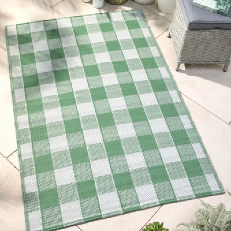 Image of Dreams & Drapes Gingham Classic Check Print Uv Resistant Green Outdoor Rug