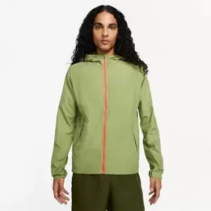 Image of Nike Nk Sf Miler Jkt Hkne - Green