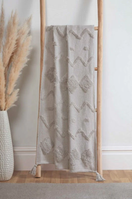 Image of Rapport Home Juniper Cotton Tufted Patterned Throw in Silver Size: 50cm x 50cm Silver Unisex 50cm x 50 cm