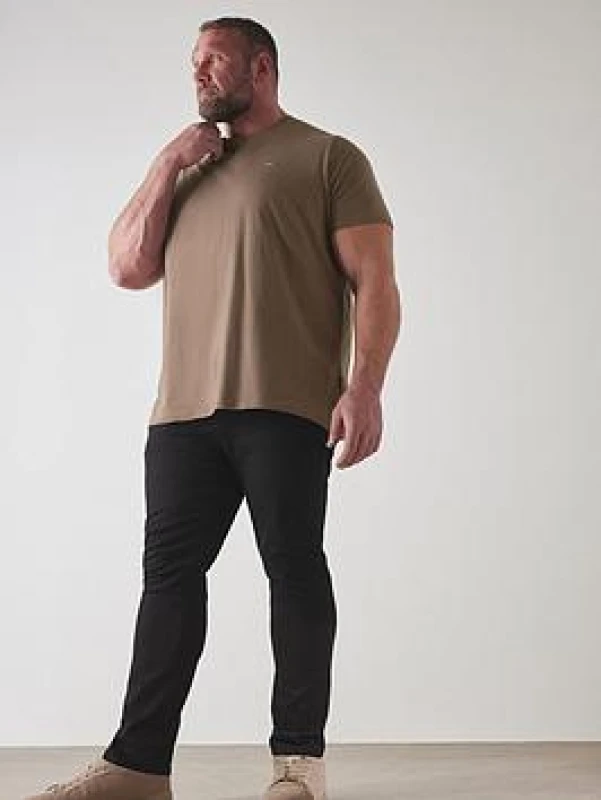 Image of BadRhino BadRhino Men Tapered Stretch Jeans in Black Size: 46R Black 46R Male 5063589038722