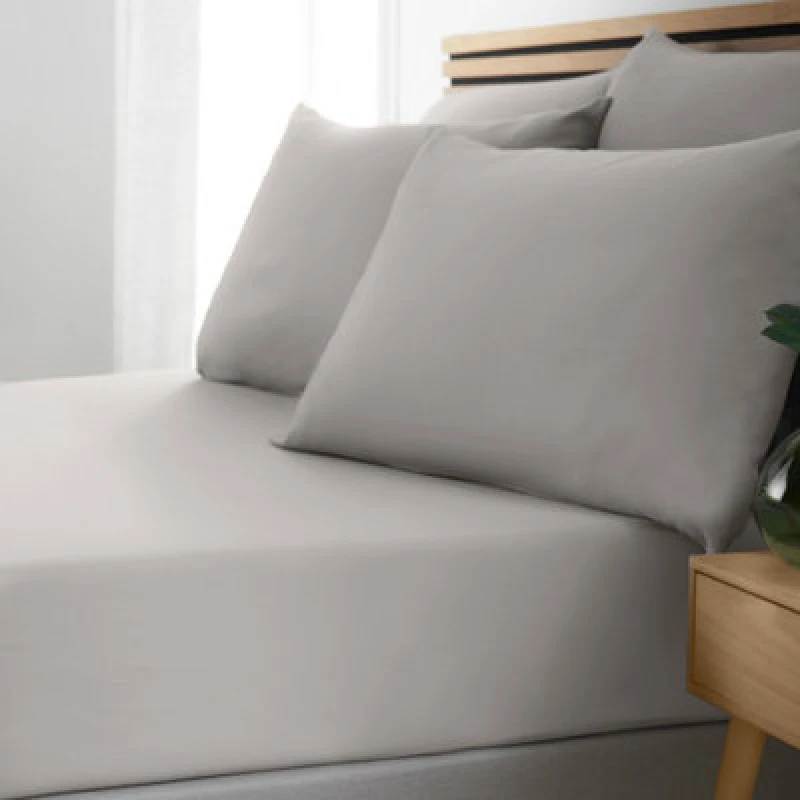 Image of Catherine Lansfield Catherine Lansfield 'So Soft Easy Iron' Fitted Sheet in Grey Size: Single Fitted Grey Single Fitted Unisex 5057681138350