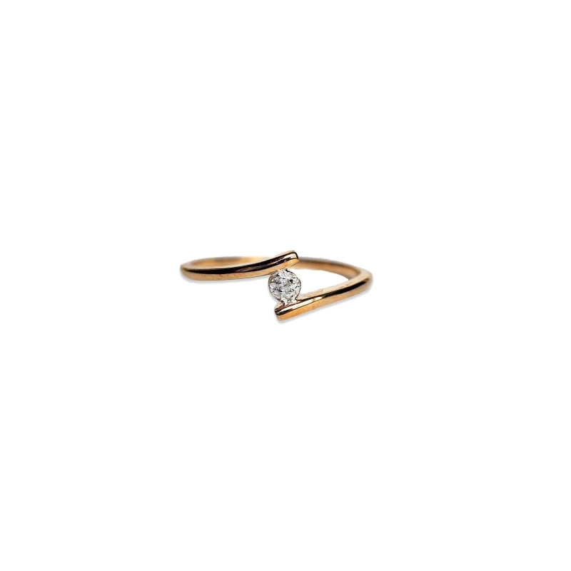 Image of Espree 9ct gold Diamond Set Ring Gold unisex L
