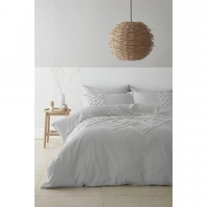 Image of Tufted Cotton Diamond Duvet Set