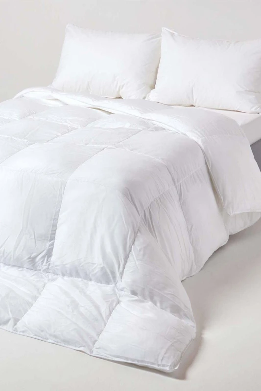 Image of Homescapes Luxury Hotel Quality Super Microfibre All Seasons King Size Duvet