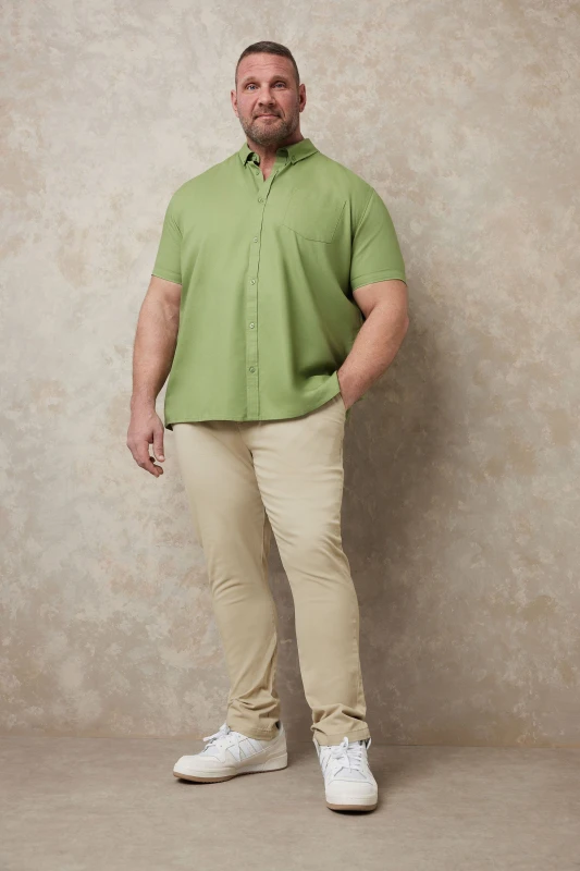 Image of BadRhino Mens Short Sleeve Oxford Shirt in Light Green Size: 3XL Light Green Male 3XL