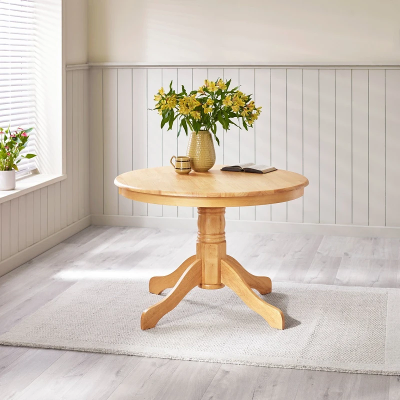 Image of FurnitureboxUK FurnitureboxUK Bude Rustic Wooden Dining Table in Light Oak Light Oak One Size Unisex 5056784304723