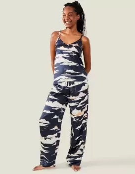 Image of Accessorize Womens Vacation Print Satin Pyjama Set Blue, Size: M