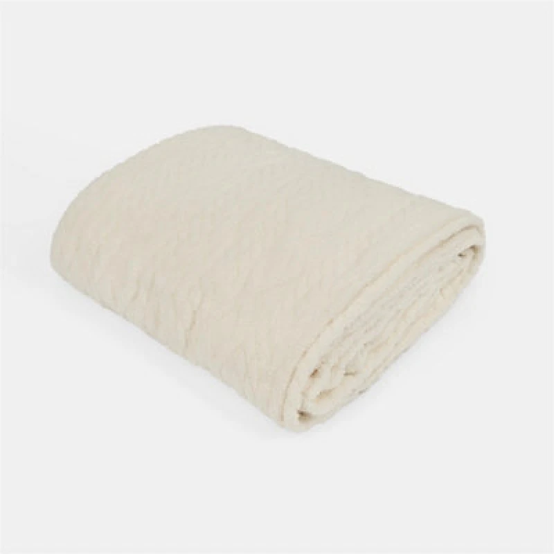 Image of OHS OHS Cable Knit Design Fleece Throw Ultra Soft Fluffy Blanket for Family in Cream Size: 230cm x 270cm Cream 230cm x 270cm Unisex 5027434227693