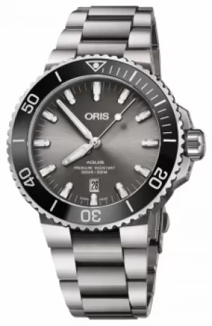 Image of ORIS Mens Titanium Aquis Metal Bracelet Grey Dial 01 733 Watch