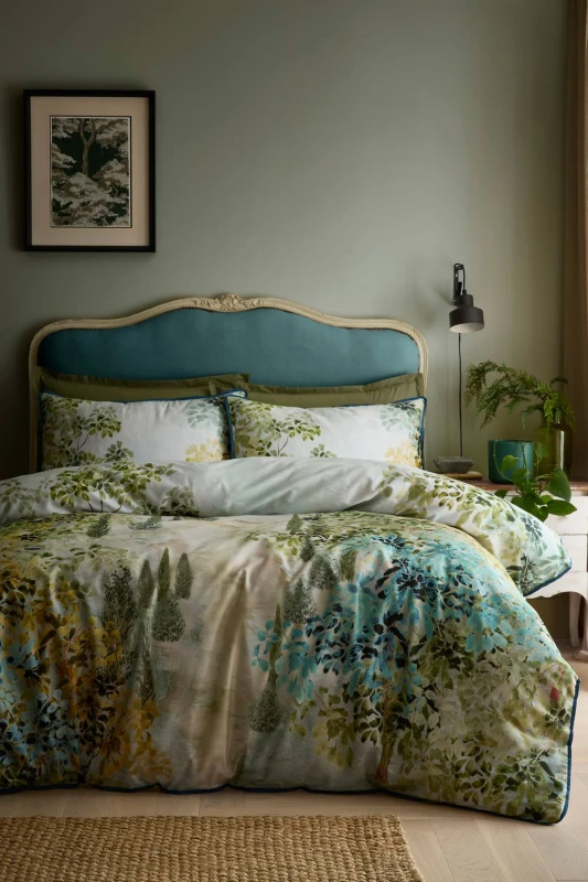 Image of Soiree Hidden Garden Duvet Cover Bedding Set Green