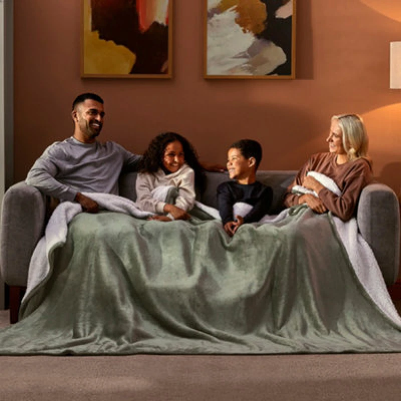 Image of Silentnight Snugsie Supersized Blanket - Green Green VAQY8 Unisex