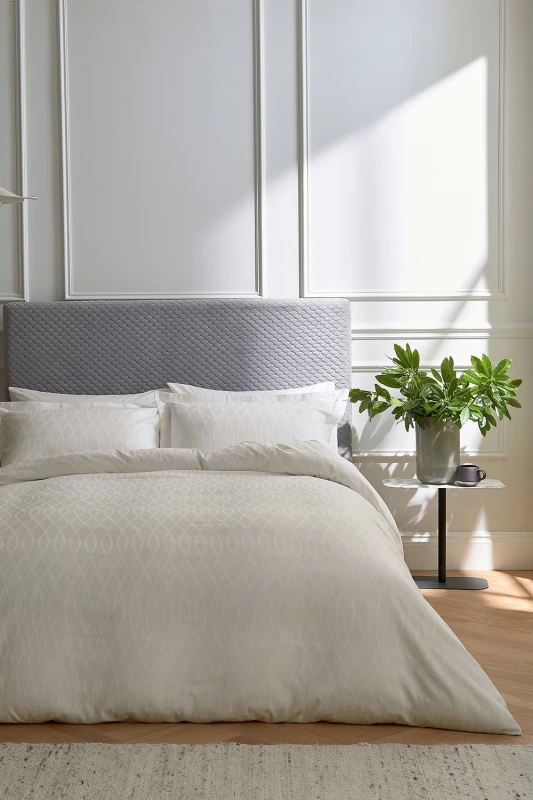 Image of Bedeck of Belfast Ravello Duvet Cover Set - Cream Cream Double