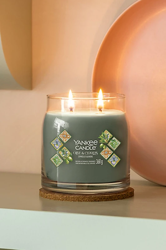 Image of Yankee Candle Olive and Cypress 45932044124315