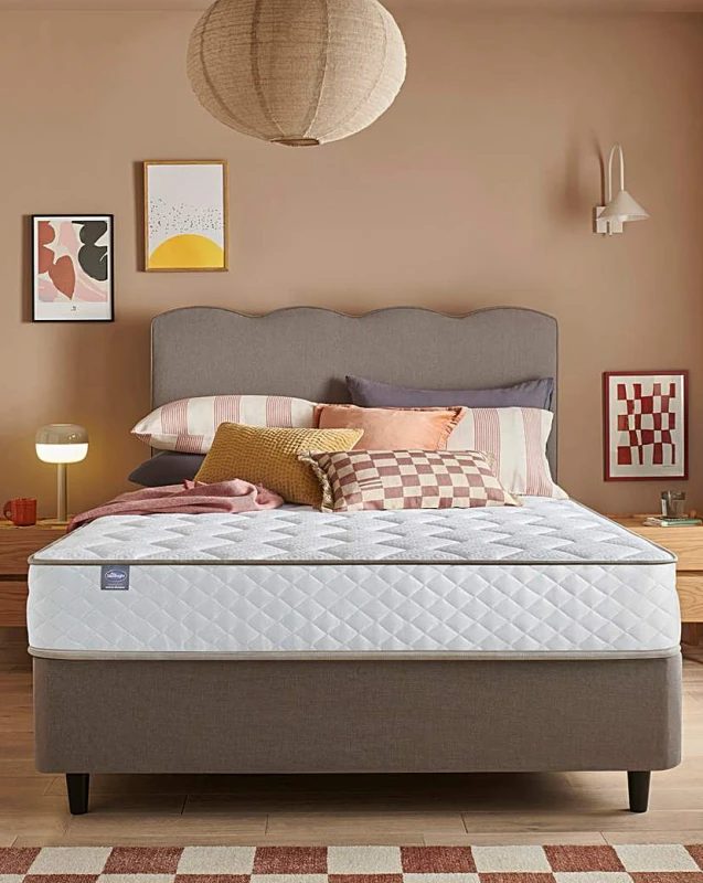 Image of Silentnight Silentnight Memory 1000 Pocket Mattress - Silentnight - Size: SINGLE SINGLE UK49101