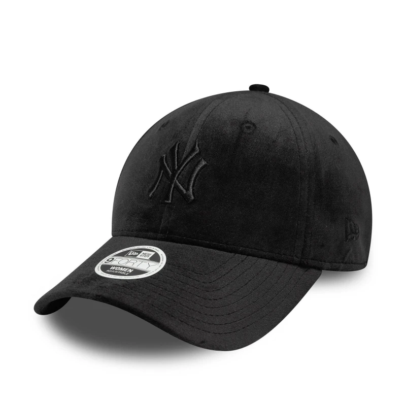 Image of New Era Womens New York Yankees Velour Baseball Cap NY Triple Black female Ladies