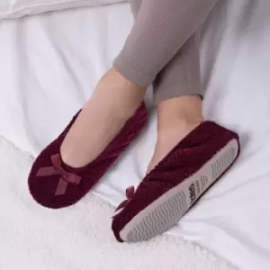 Image of totes Isotoner Popcorn Ladies Ballet Slippers Burgundy