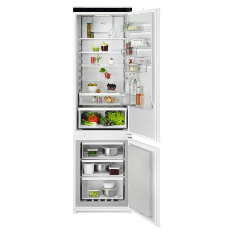 Image of AEG OSC6M191ES 188cm Series 6000 Integrated 70/30 Frost Free Fridge Freezer OSC6M191ES