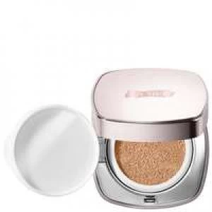 Image of LA MER The Luminous Lifting Cushion Foundation 33 Warm Bisque 24g