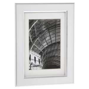 Image of White & Silver Frame 4x6