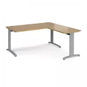 Image of TR10 desk 1600mm x 800mm with 800mm return desk - silver frame and oak