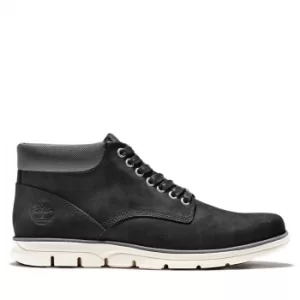 Image of Timberland Bradstreet Chukka For Men In Black Black, Size 14.5